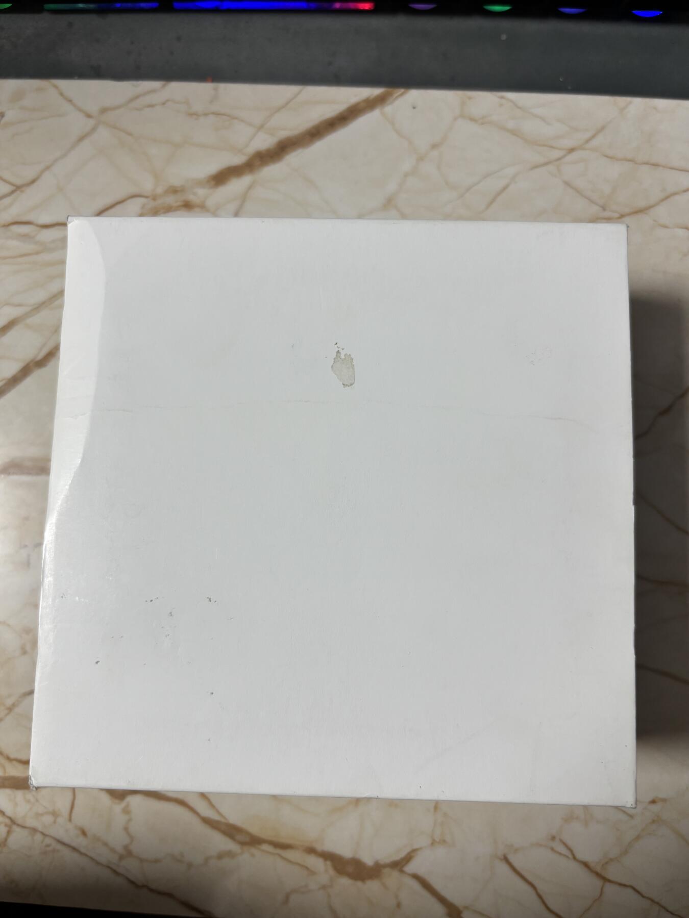 第183期拍卖 获奖库克2017年七大峰系列珠峰5盎司高浮雕银币，999银，发行777枚