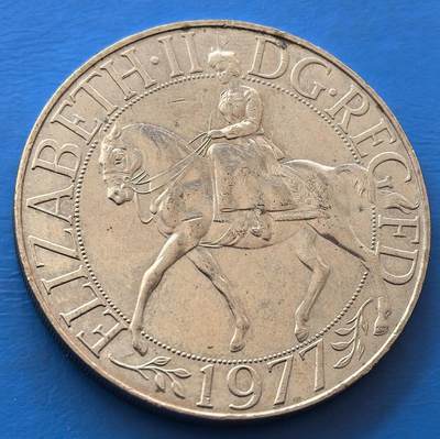 外国优质老铜币银币，未完待续 - 英国1977年女皇登基25周年克朗型纪念币
