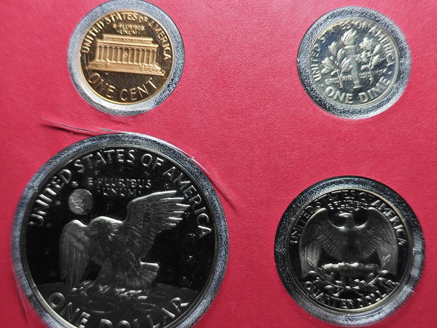 KK钱币收藏小铺 （套币 好品/批量散币 银币）专场  2月预留时间 周末发货  1977美国清年精制币一套 含艾克大一元精制