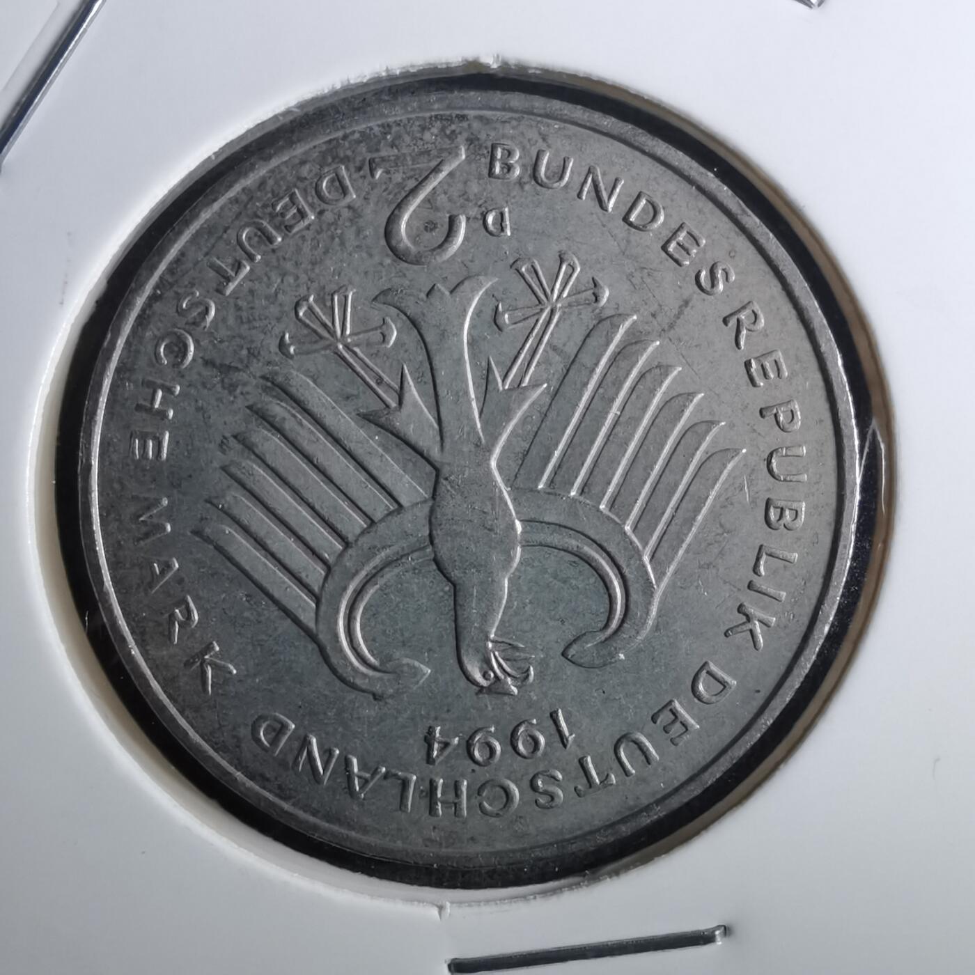 沼泽如烟--第910场 德国1994年2马克这头像少见