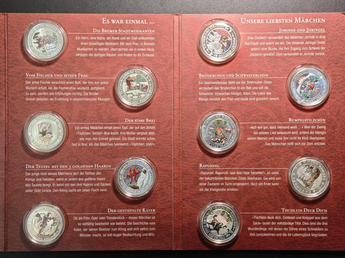 【德藏】世界币章拍卖第154期（拍品征集中~欢迎藏友联系） 10枚一册 德国童话故事彩绘纪念银章 原盒 原证书 （36mm/枚 333银/枚 14.66g/枚）设计极其精美