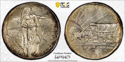 博洋堂藏家专场系列之美国钱币白金之夜专场暨第148期（全场包邮） - PCGS MS67 美国1937 D 俄勒冈半美元小径纪念币 这枚硬币的设计被公认为美国铸币史上最美丽的艺术品之一 该币的发行旨在支持俄勒冈小径纪念协会的纪念标志和教育工作 发行量仅为12,008枚 获得此等高分凤毛麟角 此枚麦稀奇所见最高分 人像面环状赤红包浆 双面覆盖老包浆 极具吸引力 绝佳的藏品