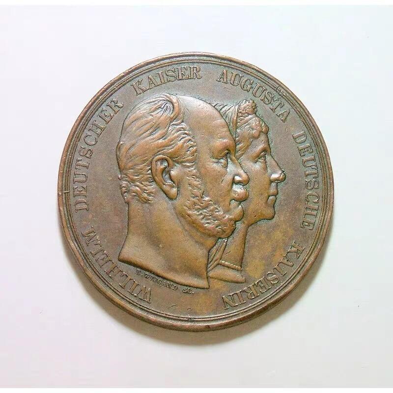 德国1879年 威廉一世与皇后高浮雕精制大铜章 40MM