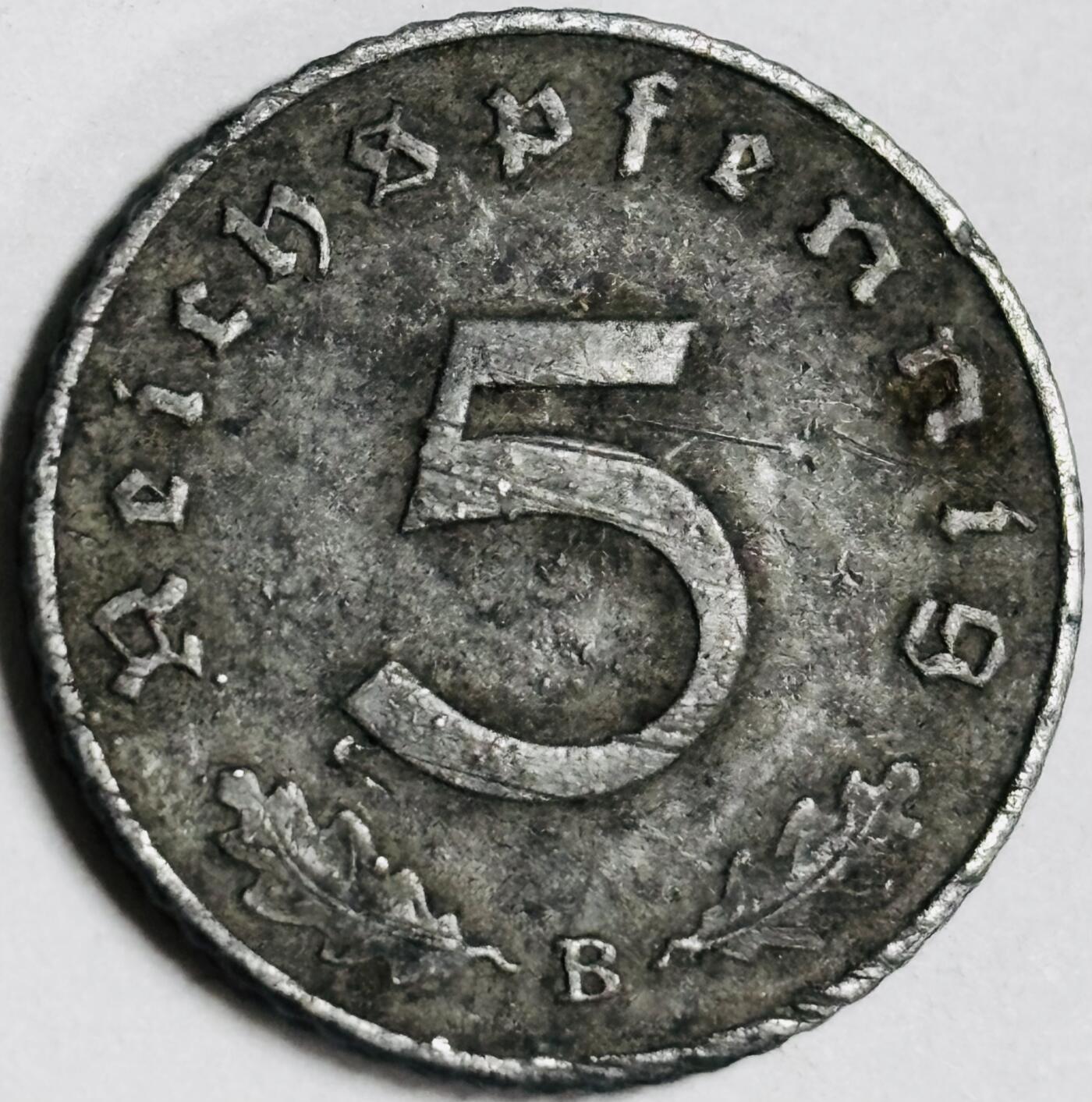 文馨钱币收藏第 282 场，【 长期接收代拍品】，加拿大老铜代用币，银币，德三系列场 极美品 1941 年德三帝国 5 芬尼锌币 B 标，锌币保存不易，品相佳，收藏不错