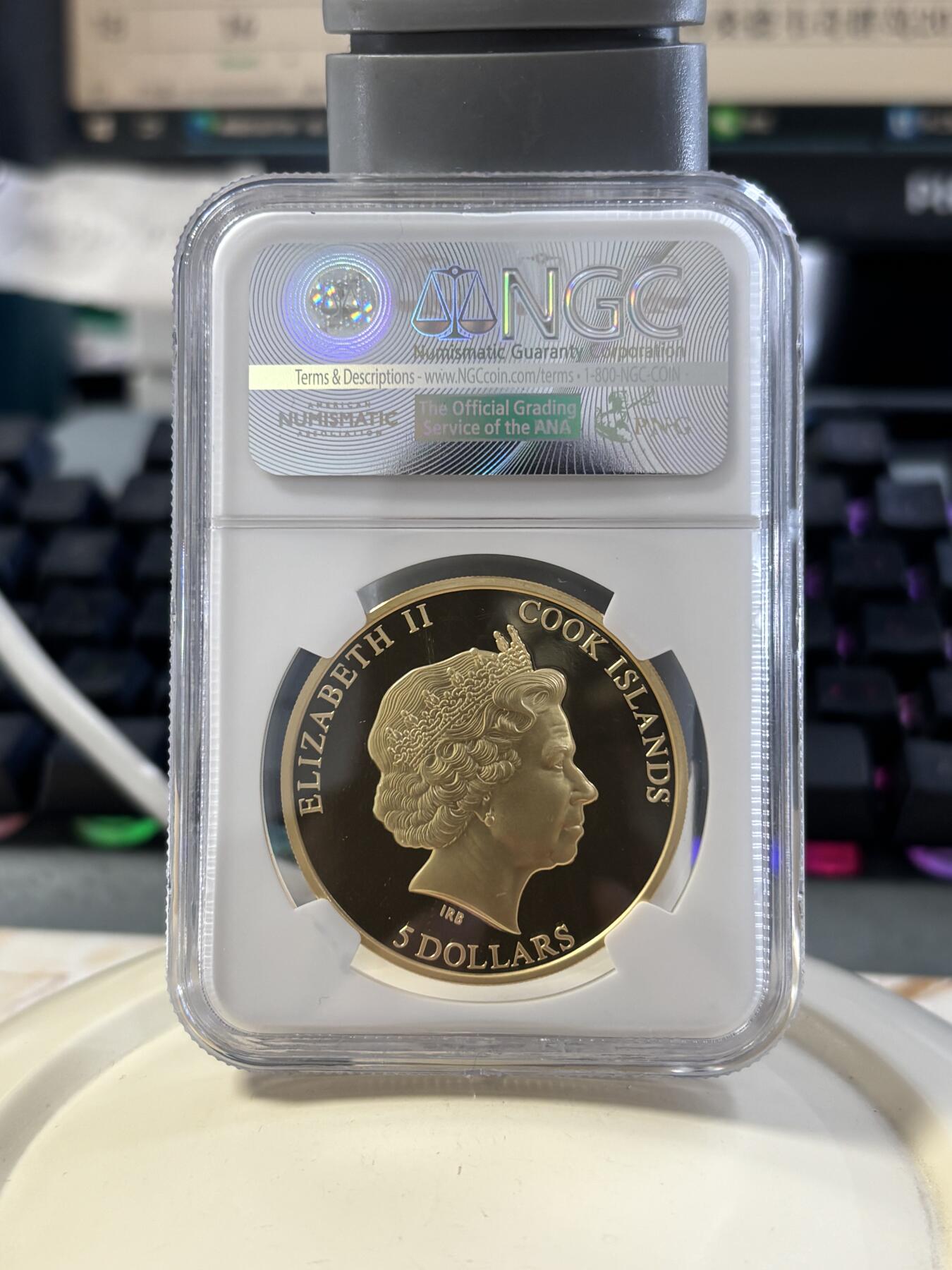 第182期拍卖 库克2015年自然之影蝴蝶激光三维微雕精制镀金纪念银币NGC-PF69，25克，925银