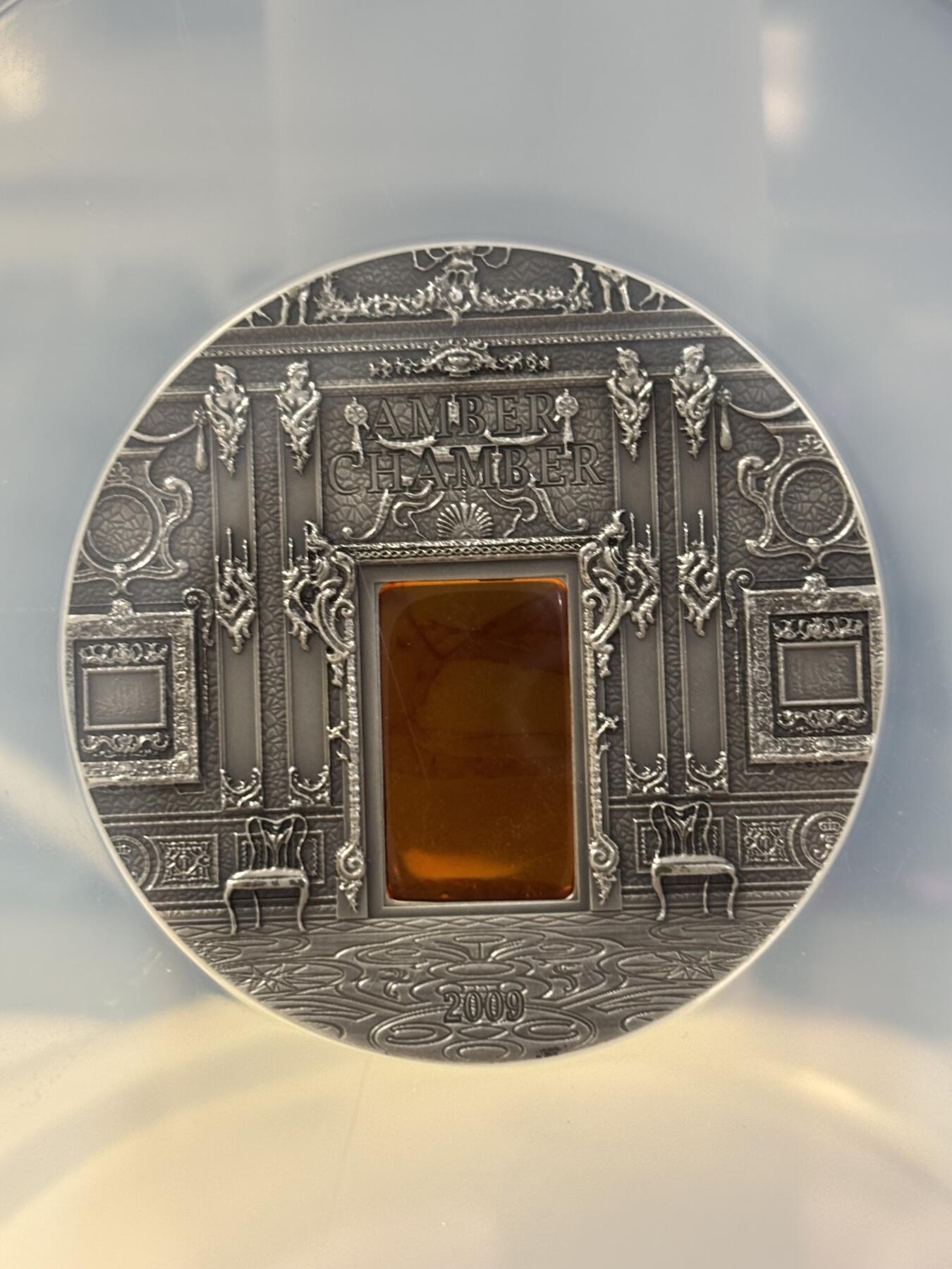 第182期拍卖 帕劳2009年矿物艺术琥珀镶嵌圣加大教堂仿古银币NGC-PF69无盒无证书，2盎司，999银，