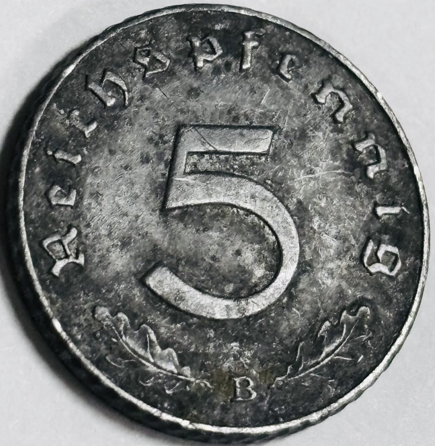 文馨钱币收藏第 282 场，【 长期接收代拍品】，加拿大老铜代用币，银币，德三系列场 极美品 1941 年德三帝国 5 芬尼锌币 B 标，锌币保存不错，收藏不错