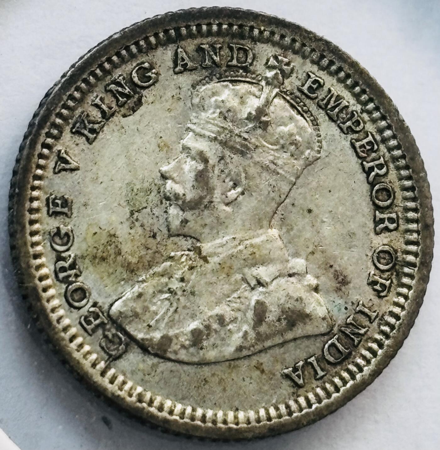 文馨钱币收藏第 282 场，【 长期接收代拍品】，加拿大老铜代用币，银币，德三系列场 少见带光极美品 1935 年英属海峡殖民地乔治五世 5 分银币，第二版关门年 600 银