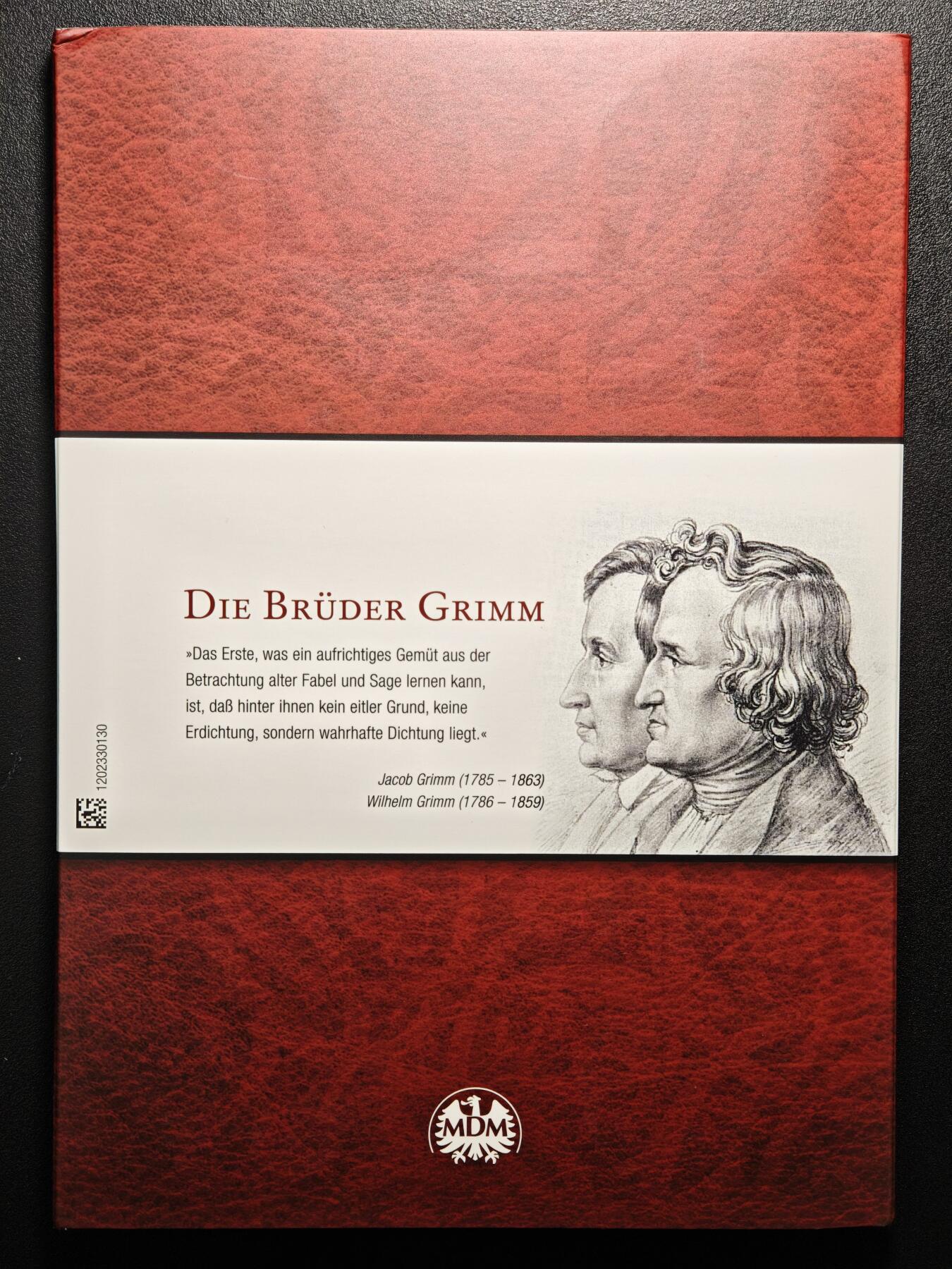 【德藏】世界币章拍卖第154期（拍品征集中~欢迎藏友联系） 10枚一册 德国童话故事彩绘纪念银章 原盒 原证书 （36mm/枚 333银/枚 14.66g/枚）设计极其精美