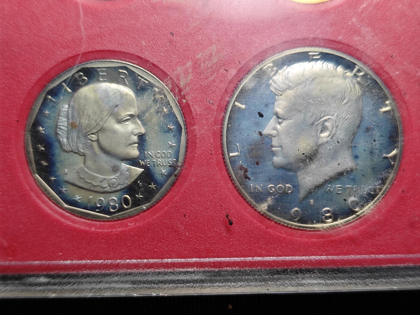 KK钱币收藏小铺 （套币 好品/批量散币 银币）专场  2月预留时间 周末发货  1980美国清年精制套币 含苏珊一元精制币 氧化