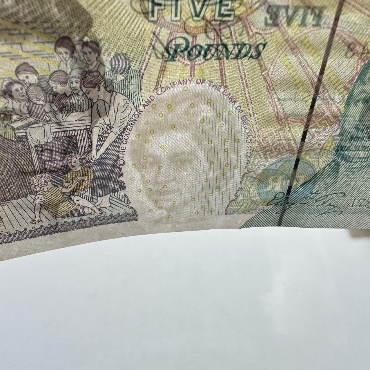 🌹外币初藏🌹🐯2025年第131场  每周二四六晚8️⃣点 接代拍 英国2002版五英镑