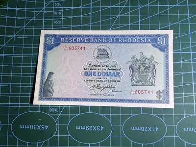 【炜奕收藏】，第五十一期 - 1979年罗德西亚1元，UNC品相