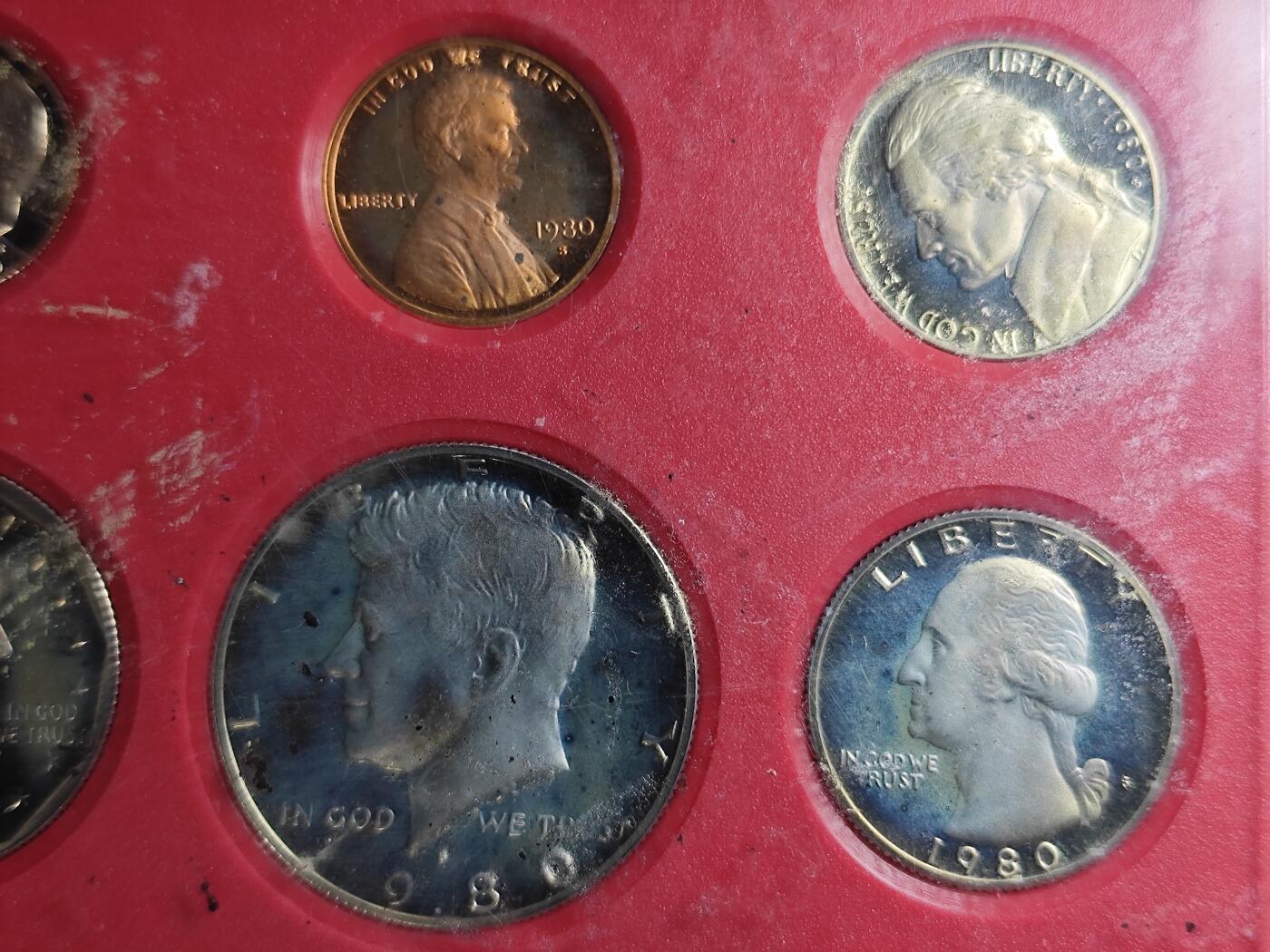 KK钱币收藏小铺 （套币 好品/批量散币 银币）专场  2月预留时间 周末发货  1980美国清年精制套币 含苏珊一元精制币 氧化