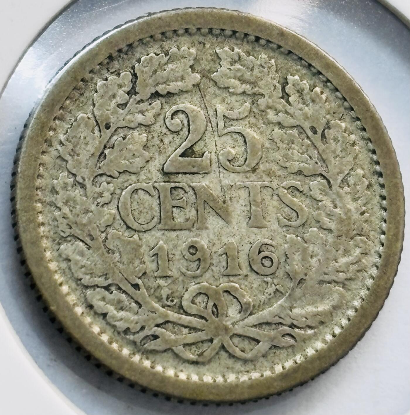 文馨钱币收藏第 282 场，【 长期接收代拍品】，加拿大老铜代用币，银币，德三系列场 1916 年荷兰威廉明娜女王 25 分银币 640 银，第四版，四分之一外套版