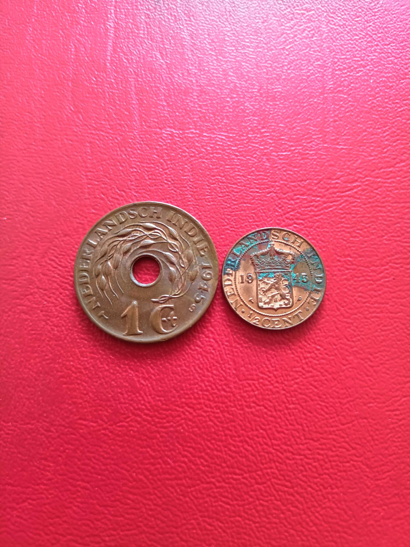 【云涧收藏】第八十场 荷属东印度1945年1/2、1分（S标）2枚