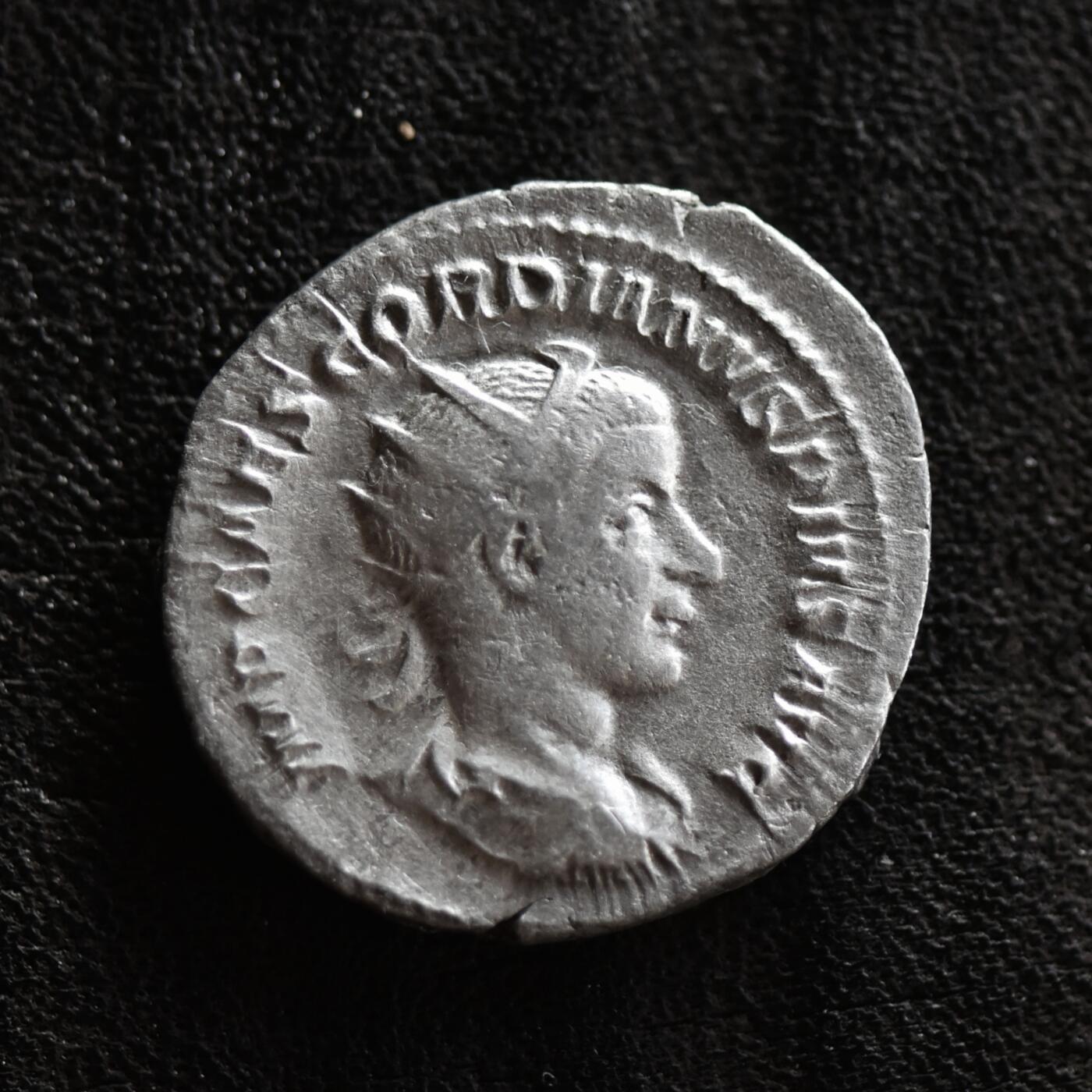 【良泉】第42期【自动场】12月4日晚19.30点开拍！99枚域外古代钱币专场 