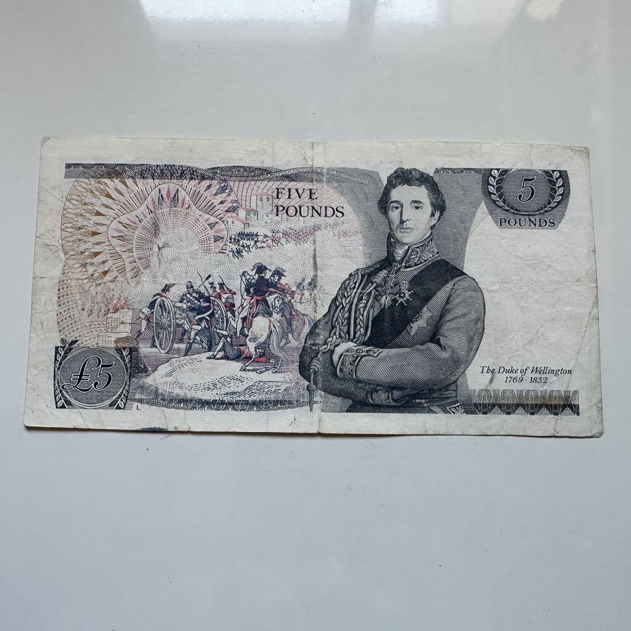 🌹外币初藏🌹🐯2025年第131场  每周二四六晚8️⃣点 接代拍 英国1971版五英镑