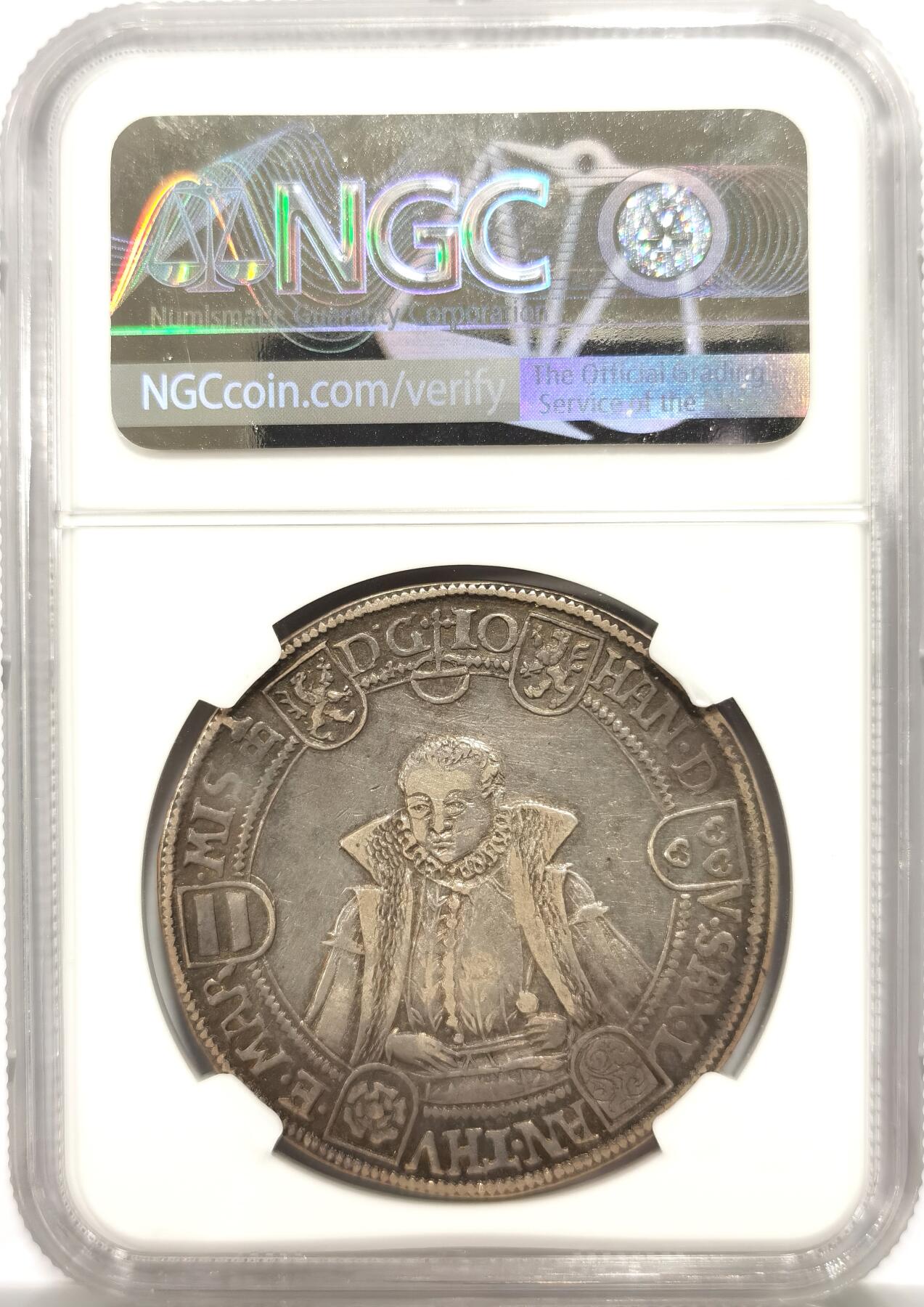 博洋堂世界钱币拍卖第147期（全场包邮） NGC XF45 德国萨克森1580年老魏玛弗里德里希-威廉和约翰双人像1泰勒大银币。极其罕见的品种，N、P双料唯一冠军分数。有纪年的最早期萨克森-魏玛泰勒大银币之一（1573年始），近500年的历史能有如今这种细节和状态堪称奇迹。