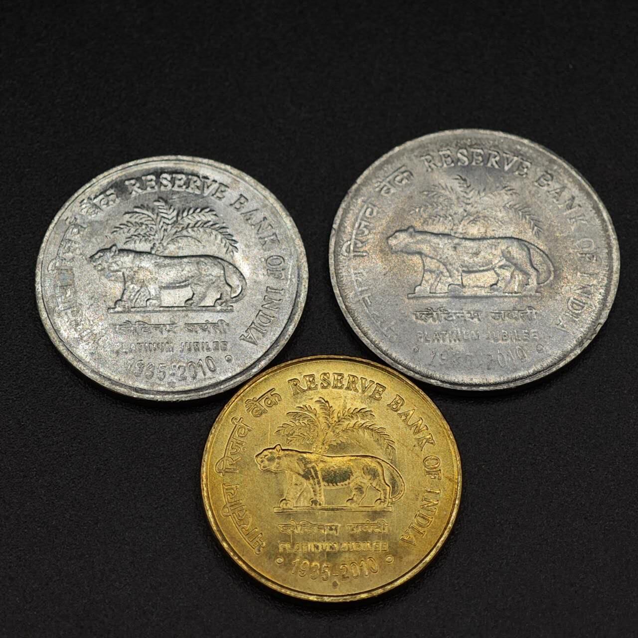 【淘币小摊】实时拍第八百零三拍   散币套币场   满百包邮可预留二周 每周一统一发货   印度2010年银行75周年纪念币3枚套