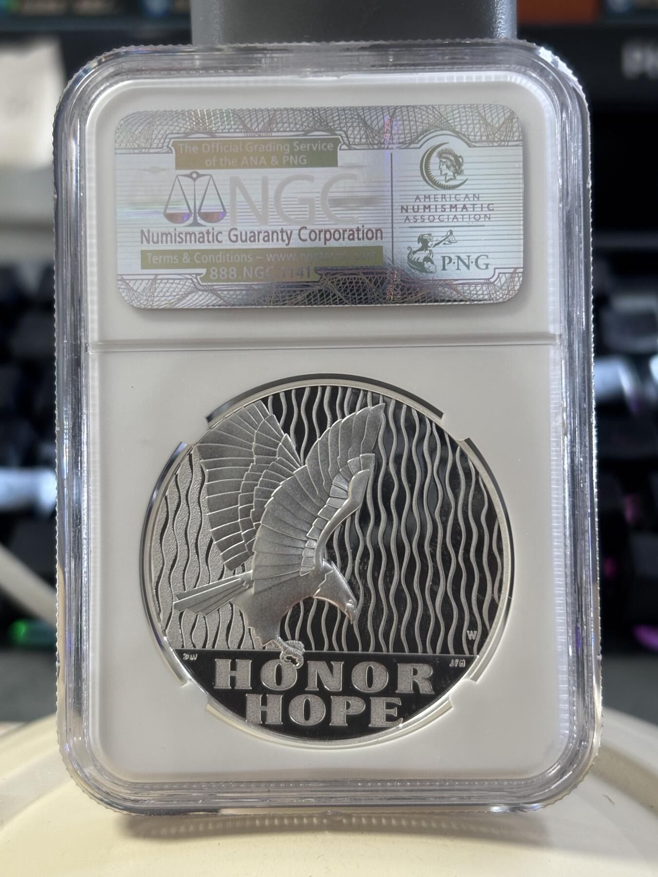 第182期拍卖 美国2011年9/11十周年纪念银章NGC-PF70，1盎司