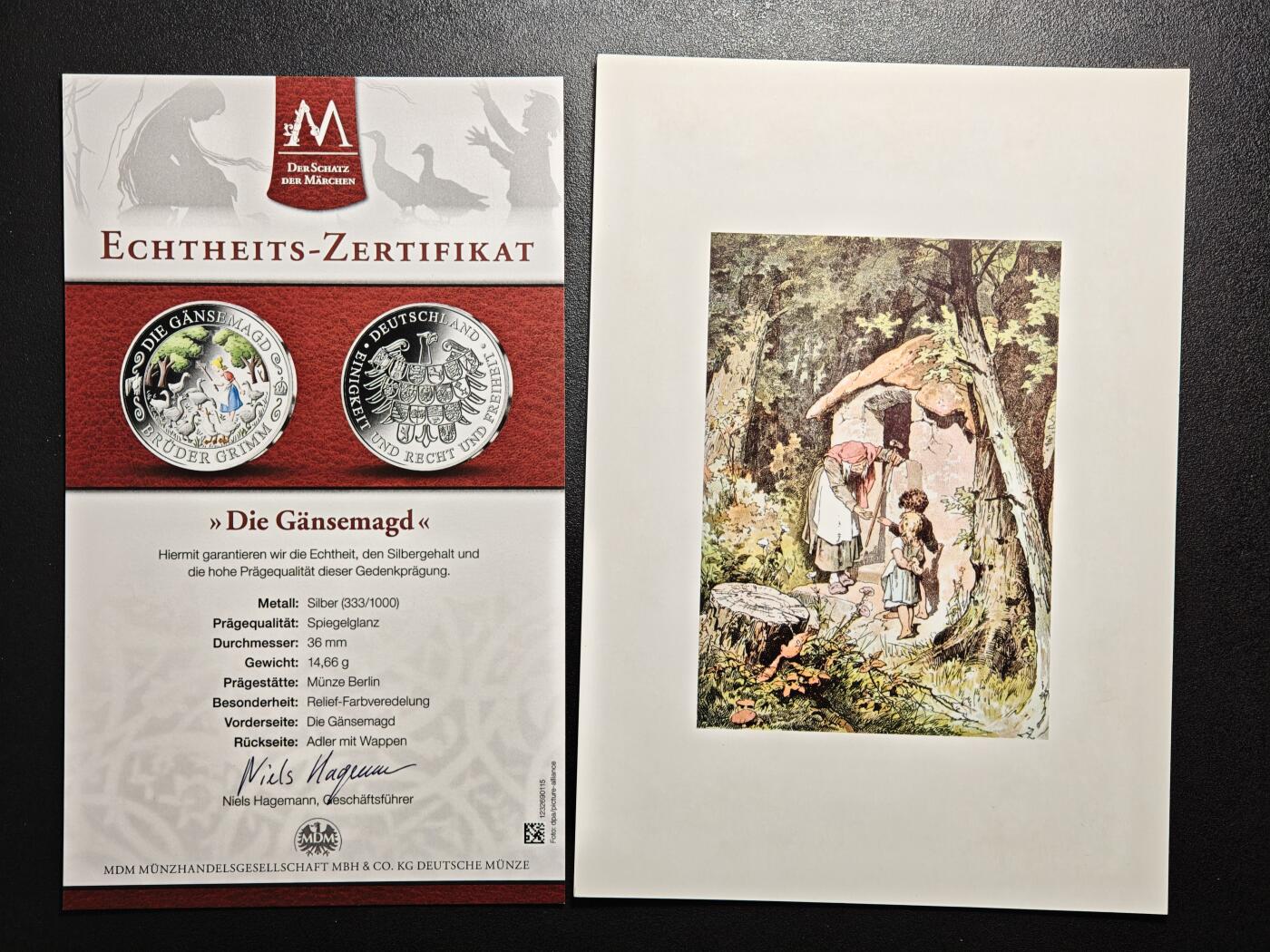 【德藏】世界币章拍卖第154期（拍品征集中~欢迎藏友联系） 10枚一册 德国童话故事彩绘纪念银章 原盒 原证书 （36mm/枚 333银/枚 14.66g/枚）设计极其精美
