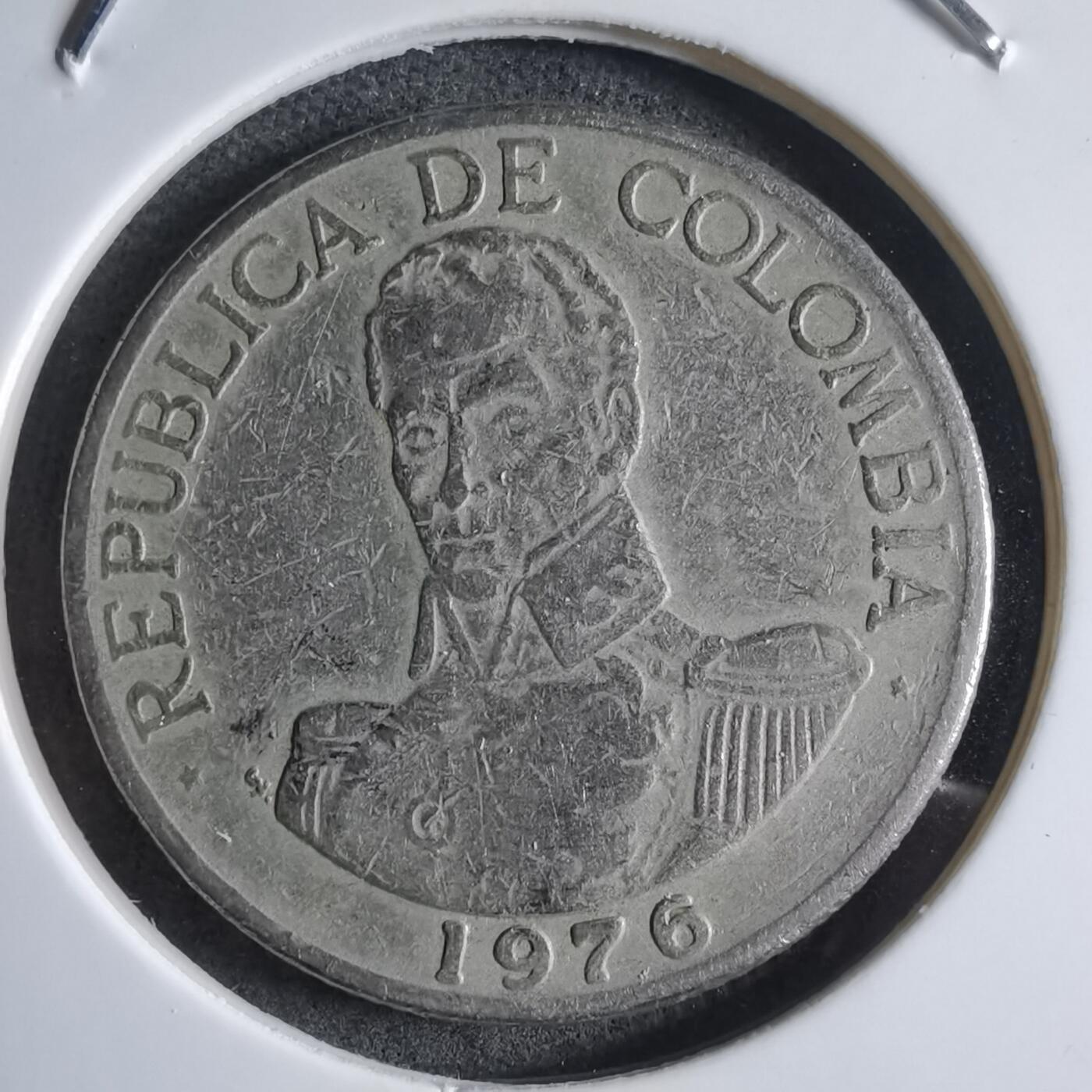 沼泽如烟--第910场 哥伦比亚1976年1比索