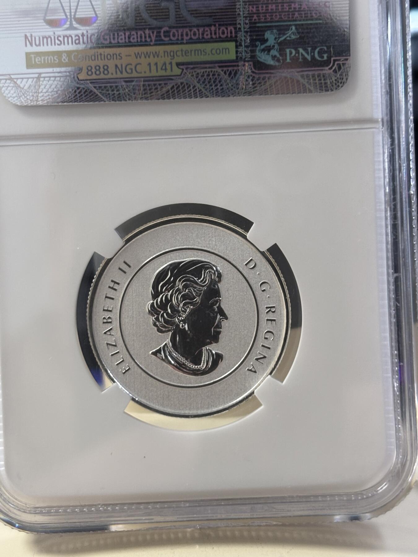 第182期拍卖 加拿大2012年20换20系列圣诞节驯鹿银币NGC-SP70，1/4盎司，9999银