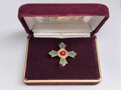 小驴勋章奖章收藏11月22日周六晚六点拍卖（珍爱和平，收藏战争，铭记历史，勿忘国耻，忠党爱国。有偿代拍，送拍规则在简介最后，参拍须阅读规则后再参拍，关系到运费包装发货时效真假辨别等关键信息，拍卖时不再发原图，看大图店主微信码在拍卖店铺介绍里） - 交通荣誉章绿十字铜章