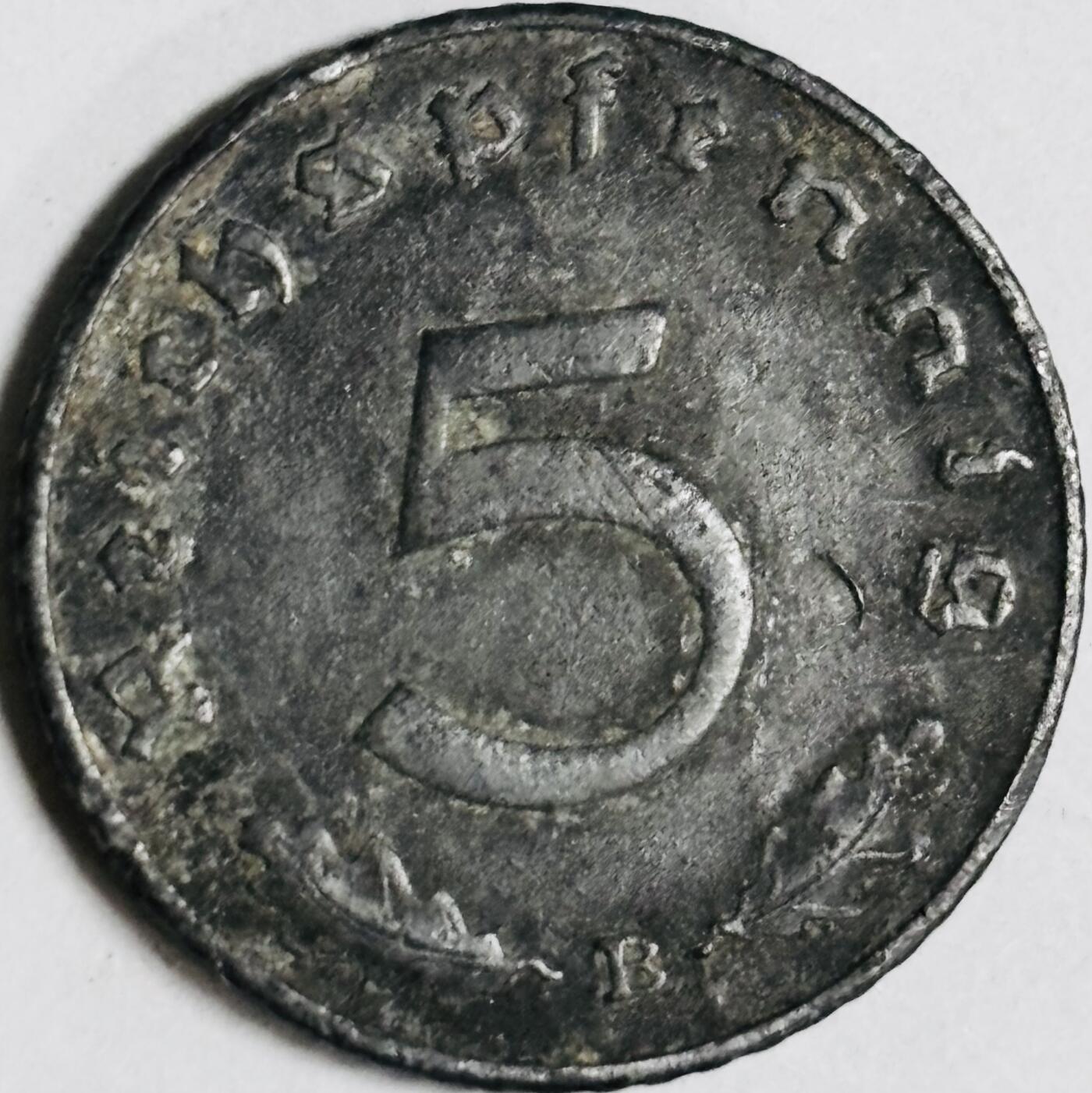 文馨钱币收藏第 282 场，【 长期接收代拍品】，加拿大老铜代用币，银币，德三系列场 极美品 1941 年德三帝国 5 芬尼锌币 B 标，锌币保存不易，品相佳，收藏不错