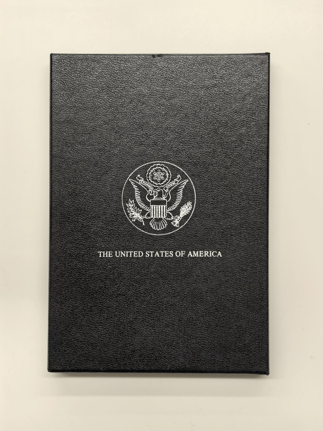 博洋堂藏家专场系列之美国钱币白金之夜专场暨第148期（全场包邮） NGC MS63 美国1882 CC 摩根 卡森厂 GSA大封装 附原盒及证书 高分难得 十字转光