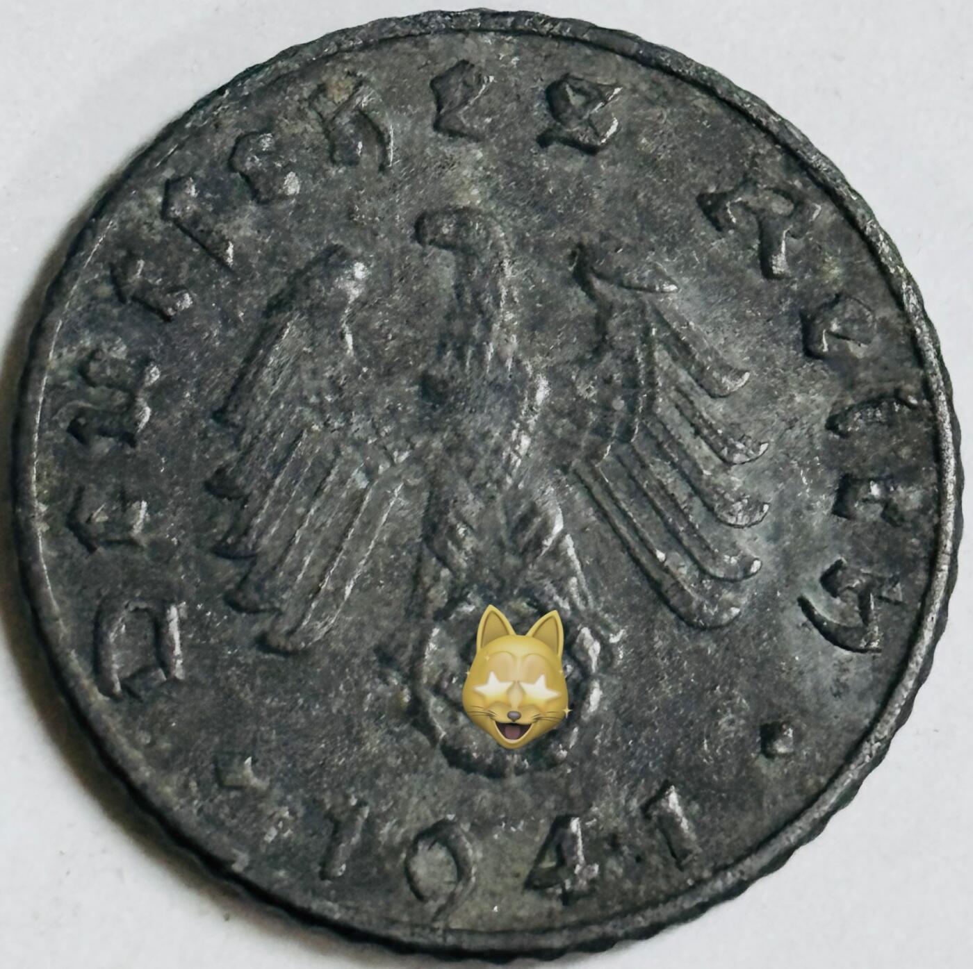 文馨钱币收藏第 282 场，【 长期接收代拍品】，加拿大老铜代用币，银币，德三系列场 极美品 1941 年德三帝国 5 芬尼锌币 B 标，锌币保存不易，品相佳，收藏不错