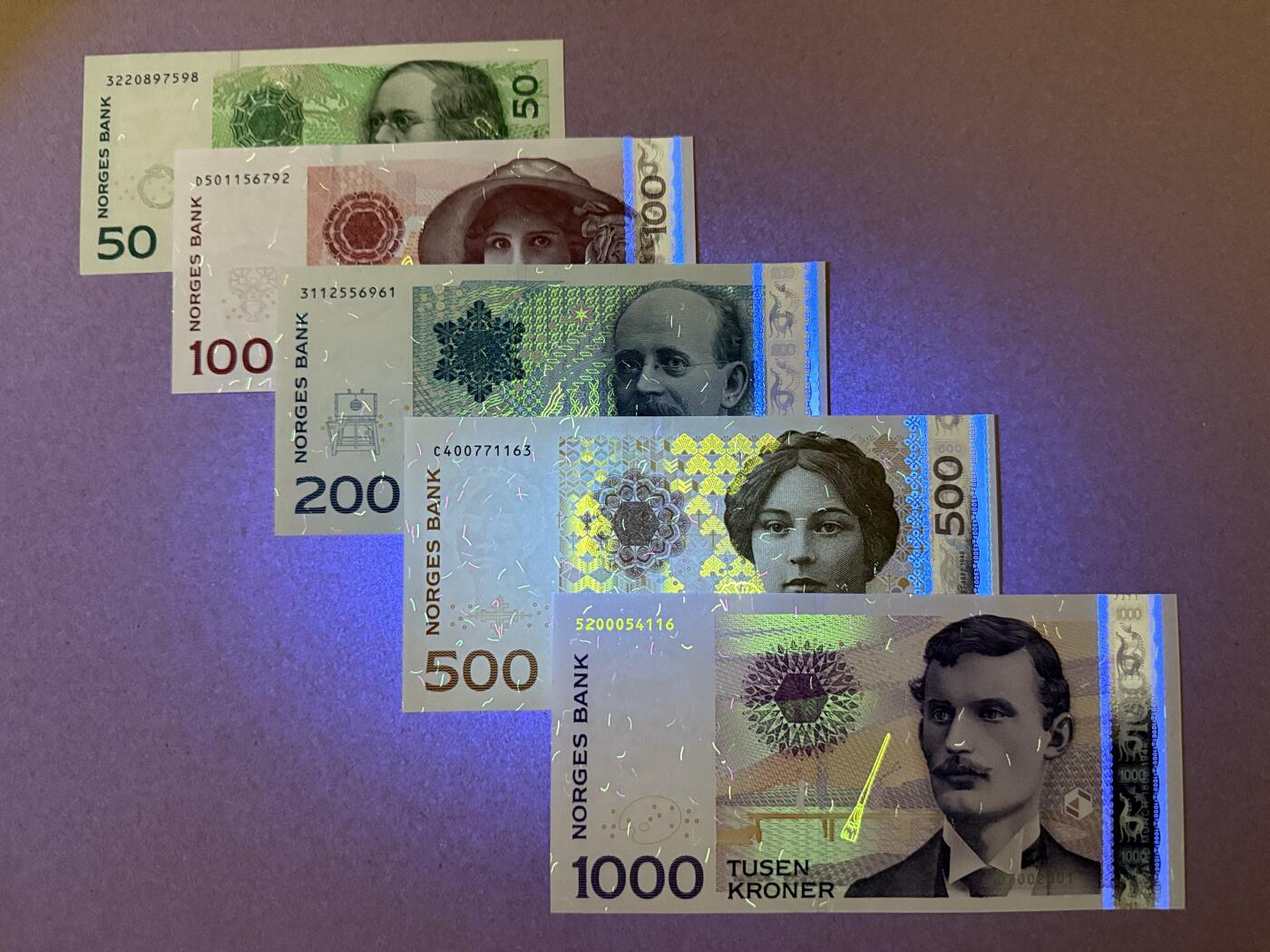 《艾美收藏》第221期-11.23周日黄金场精品荟萃 挪威50、100、200、500、1000克朗5张 UNC 90-00年代大全套 全部原票绝品