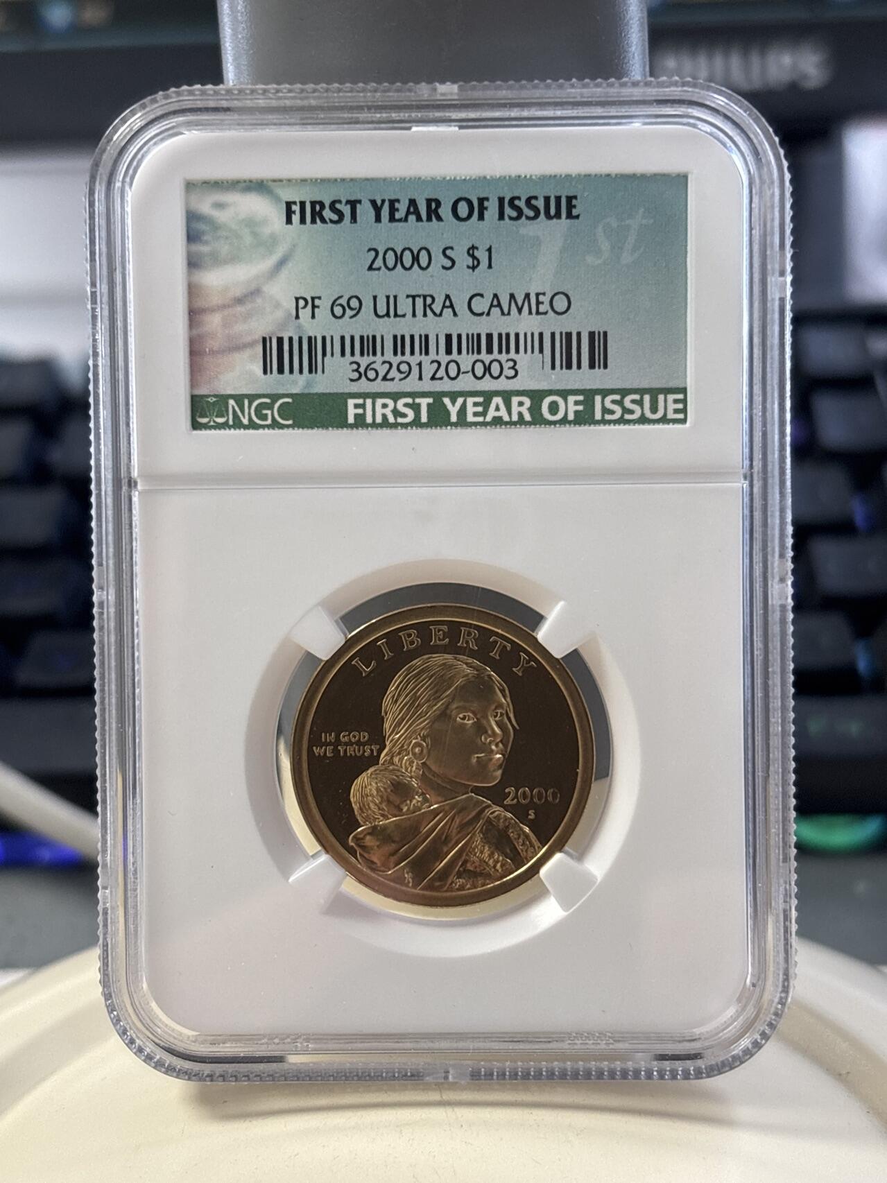 第182期拍卖 美国2000年萨卡加维亚1美元精制币NGC-PF69，获最受欢迎币，还获得2000年德国硬币杂志读者年度评选第二名