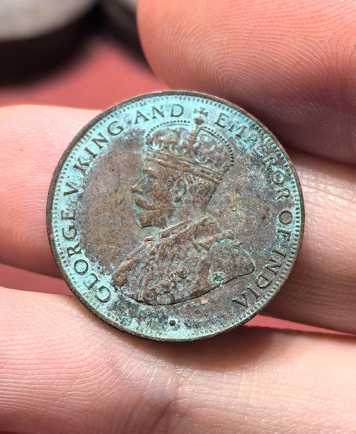 南宋泉阁俄币 外币 国币 专场第十九期 【送拍无额外佣金】 英属香港 1933年 乔治五世 香港一仙铜币 老包浆 字口深俊清晰 好品