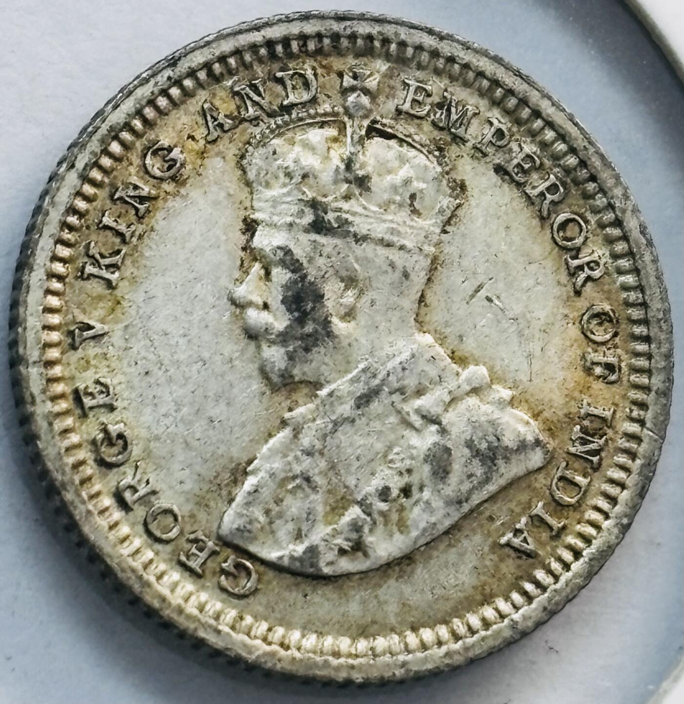 文馨钱币收藏第 282 场，【 长期接收代拍品】，加拿大老铜代用币，银币，德三系列场 少见带光极美品 1935 年英属海峡殖民地乔治五世 5 分银币，第二版关门年 600 银