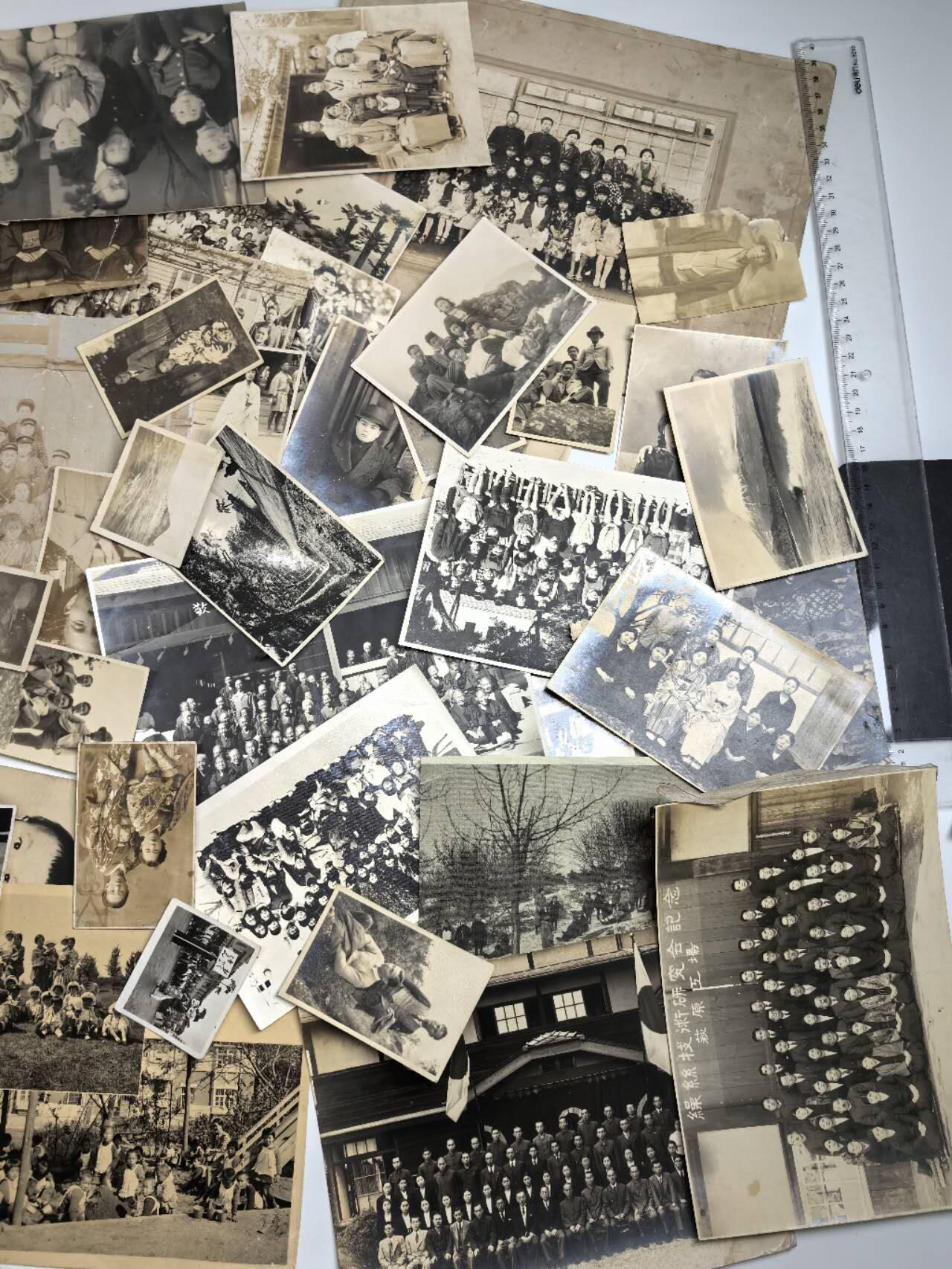 小驴勋章奖章收藏11月22日周六晚六点拍卖（珍爱和平，收藏战争，铭记历史，勿忘国耻，忠党爱国。有偿代拍，送拍规则在简介最后，参拍须阅读规则后再参拍，关系到运费包装发货时效真假辨别等关键信息，拍卖时不再发原图，看大图店主微信码在拍卖店铺介绍里） 日本老照片一堆