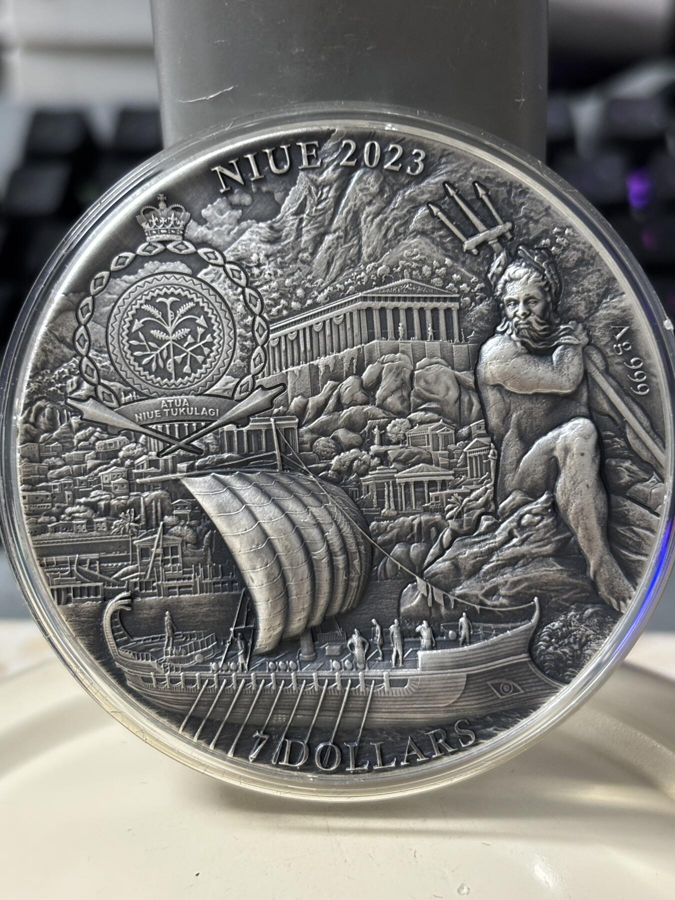 第183期拍卖 纽埃2023年希腊史诗奥德赛奥德修斯和女巫 3盎司纪念银币，999银，发行500枚，