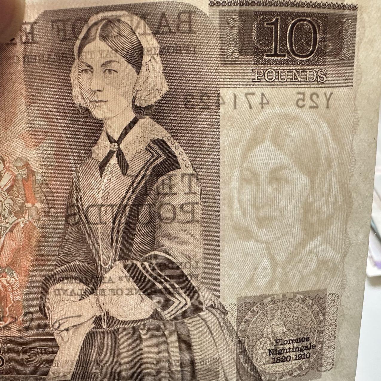 🌹外币初藏🌹🐯2025年第131场  每周二四六晚8️⃣点 接代拍 英国1975版10英镑 南丁格尔