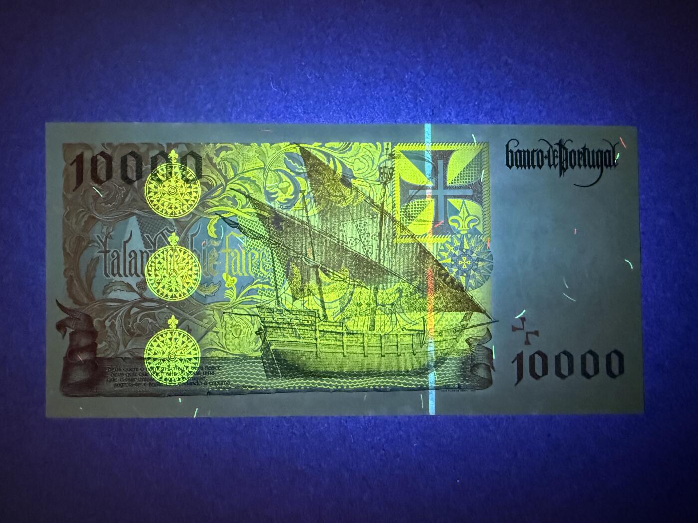 《艾美收藏》第221期-11.23周日黄金场精品荟萃 葡萄牙10000埃斯库多 UNC 1998年 航海家亨里克王子 原票好品 边缘轻微荧光
