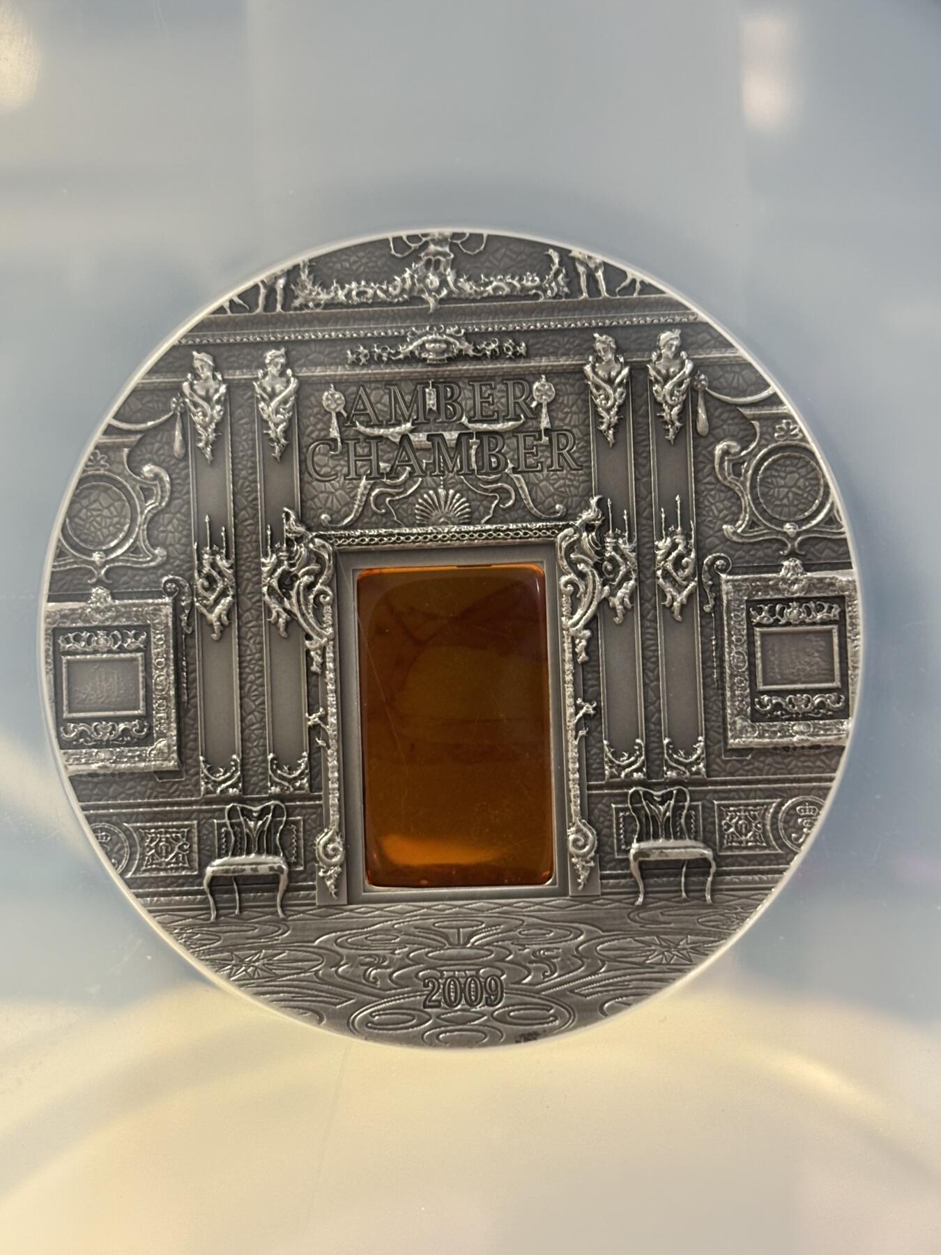 第182期拍卖 帕劳2009年矿物艺术琥珀镶嵌圣加大教堂仿古银币NGC-PF69无盒无证书，2盎司，999银，