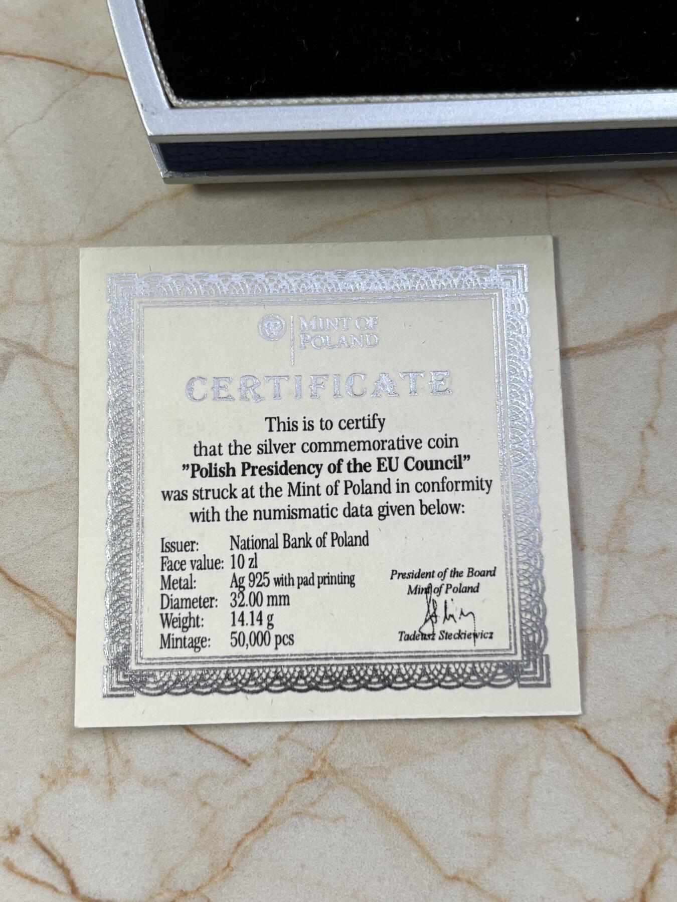 第182期拍卖 波兰2011年担任欧洲联盟理事会轮值主席纪念银币，925银，14.14克，发行50000枚