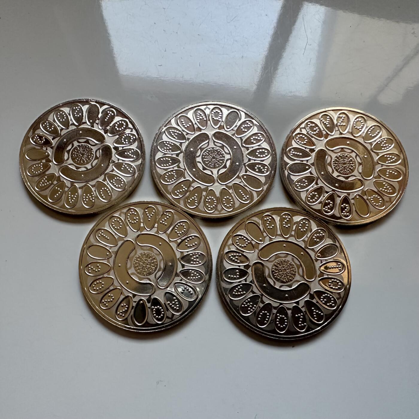 🌹外币初藏🌹🐯2025年第131场  每周二四六晚8️⃣点 接代拍 哈萨克斯坦2022年100坚戈纪念币  精制币 5枚组