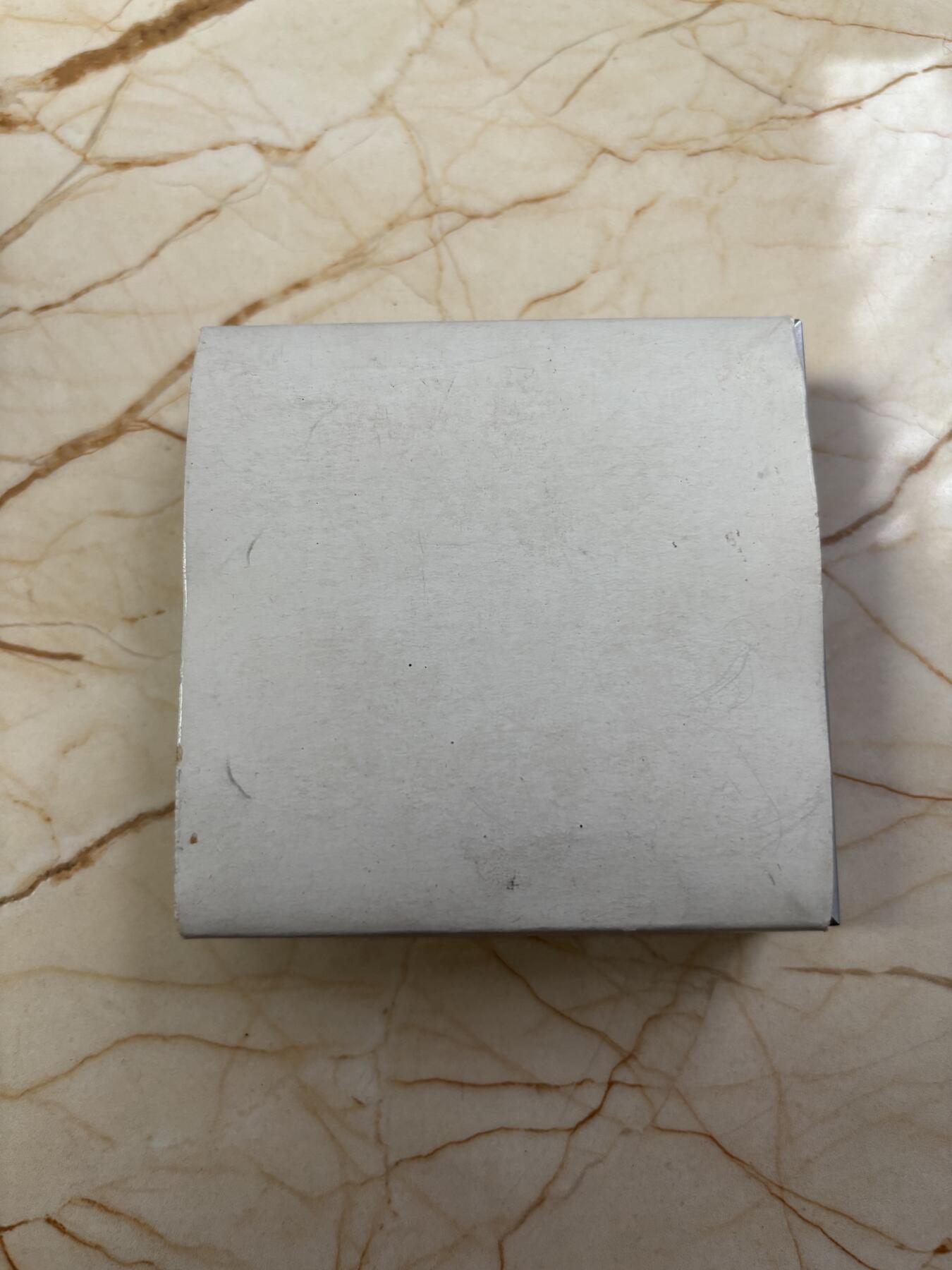 第182期拍卖 库克2013年珍稀动物黑松鼠彩色精制银币，925银，20克，发行999枚