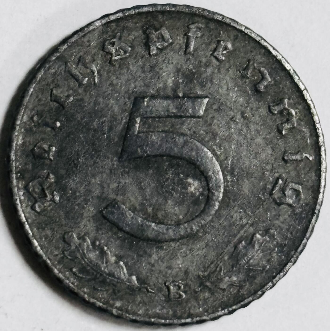 文馨钱币收藏第 282 场，【 长期接收代拍品】，加拿大老铜代用币，银币，德三系列场 极美品 1941 年德三帝国 5 芬尼锌币 B 标，锌币保存不易，品相佳，收藏不错