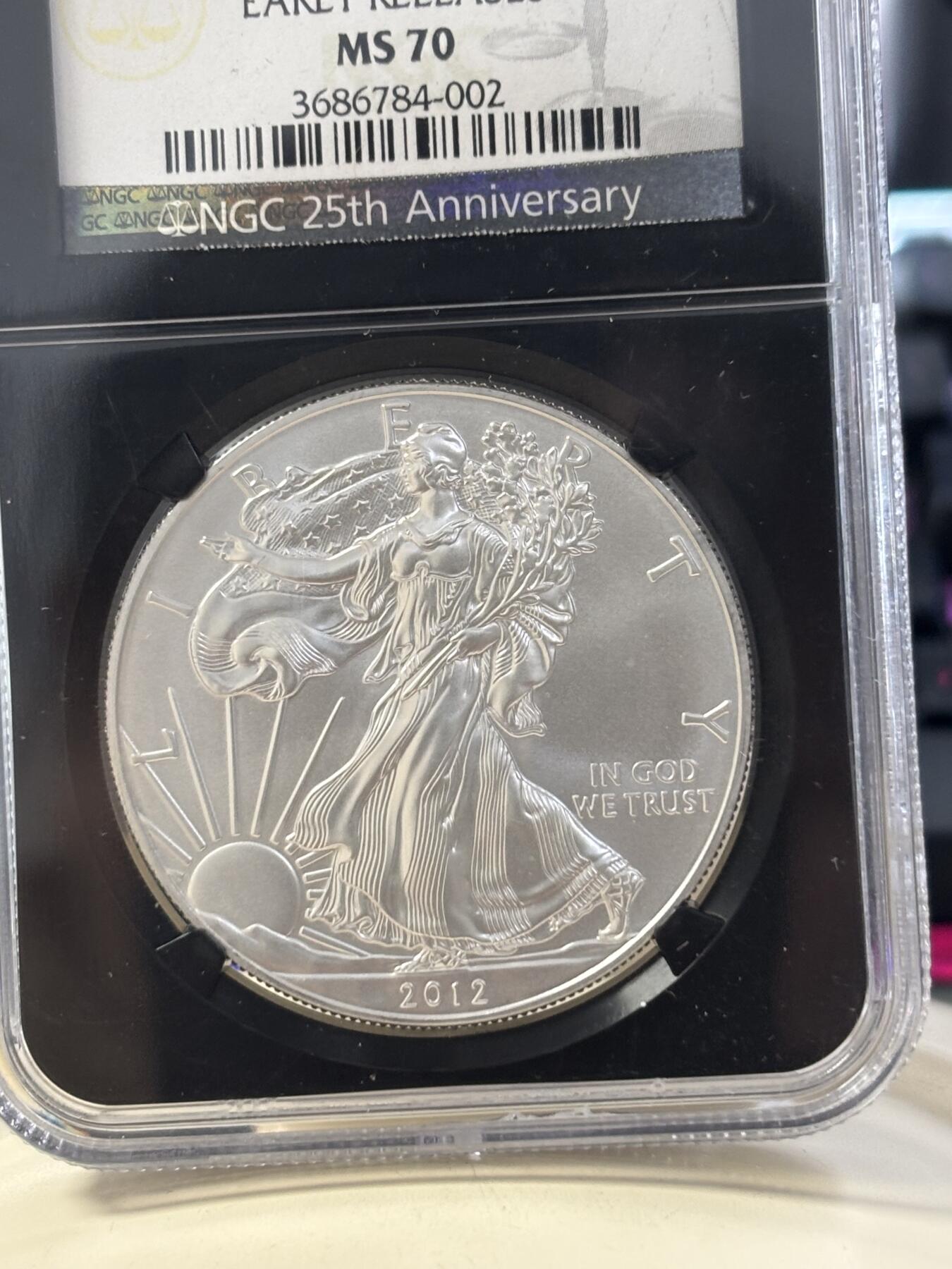 第182期拍卖 美国2012年鹰洋银币美国自由女神银币NGC-MS70，1盎司，999银