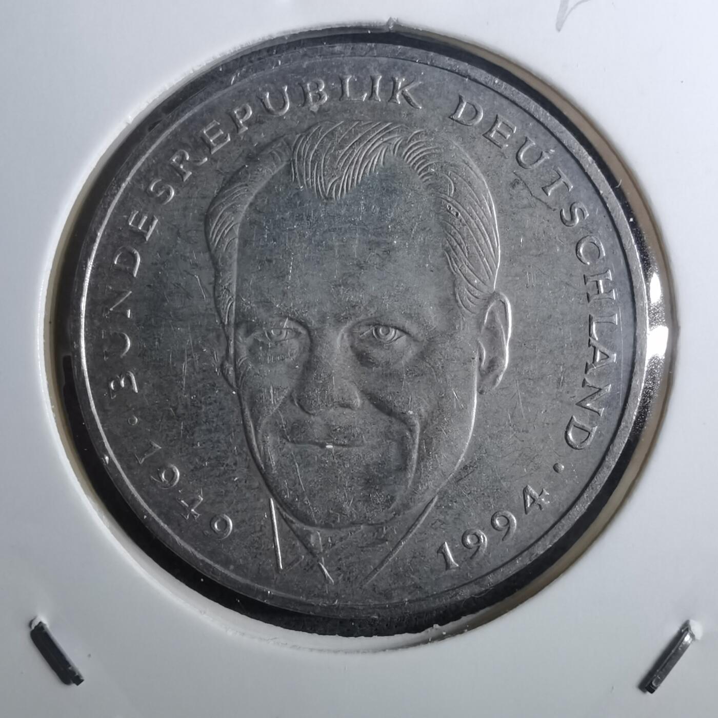 沼泽如烟--第910场 德国1994年2马克这头像少见