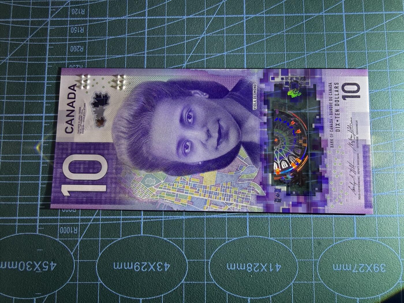 【炜奕收藏】，第五十一期 2018年加拿大10元，UNC品相