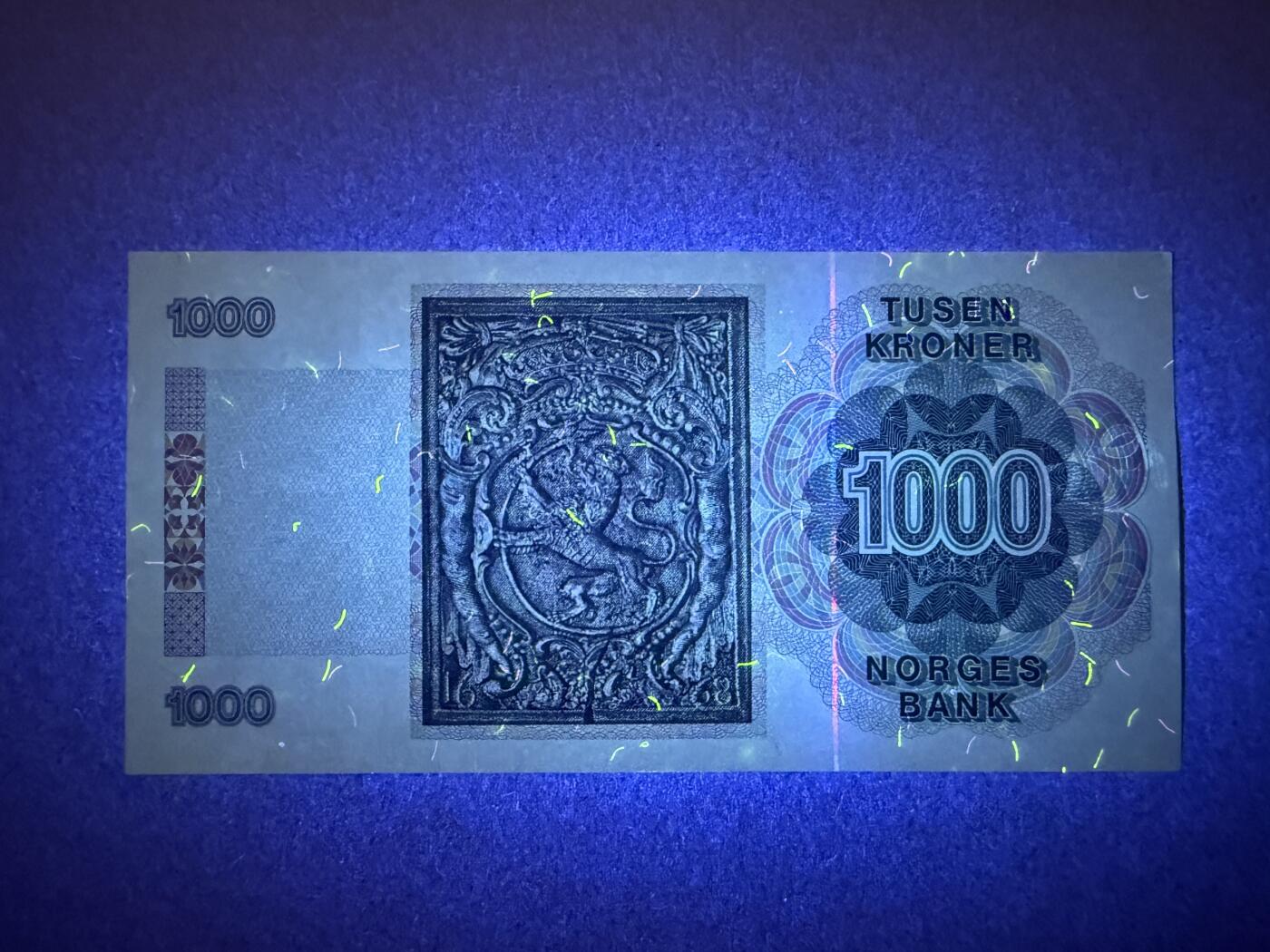 《艾美收藏》第221期-11.23周日黄金场精品荟萃 挪威1000克朗 UNC 1990年 挪威民族主义政治领袖发尔森 原票好品 仅底部有处荧光