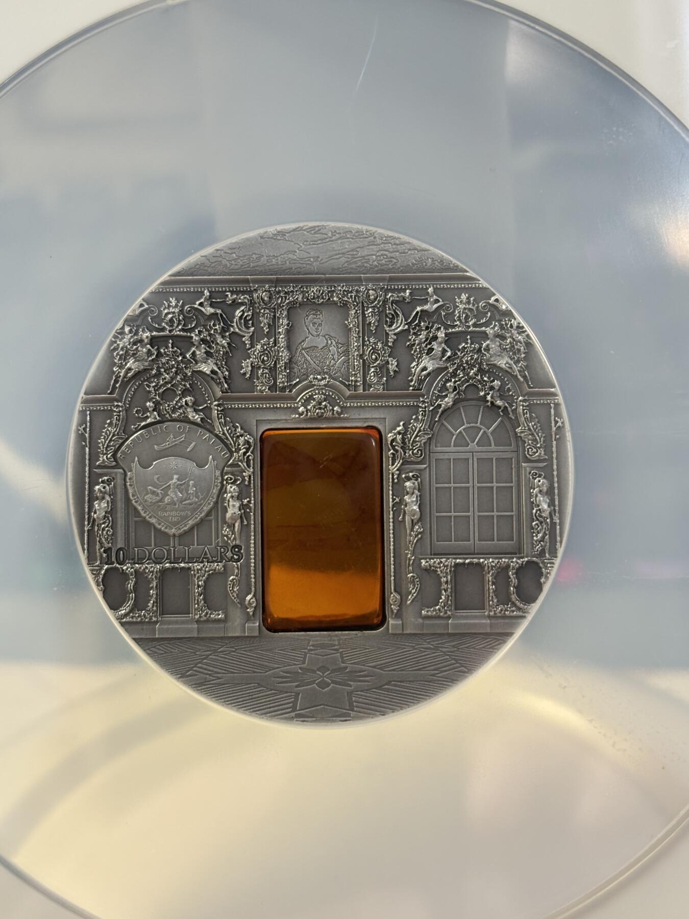 第182期拍卖 帕劳2009年矿物艺术琥珀镶嵌圣加大教堂仿古银币NGC-PF69无盒无证书，2盎司，999银，