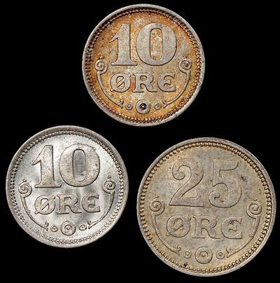 修遠堂世界钱币第九十四期 - 丹麦10，25欧尔银币3枚 未流通